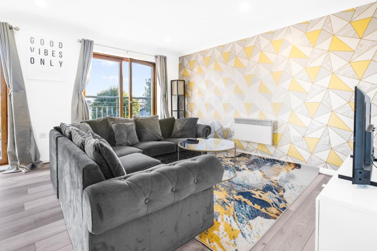 Ebra Stays - Luxury 2 Bedroom Apartment - Бирмингем Экстерьер фото